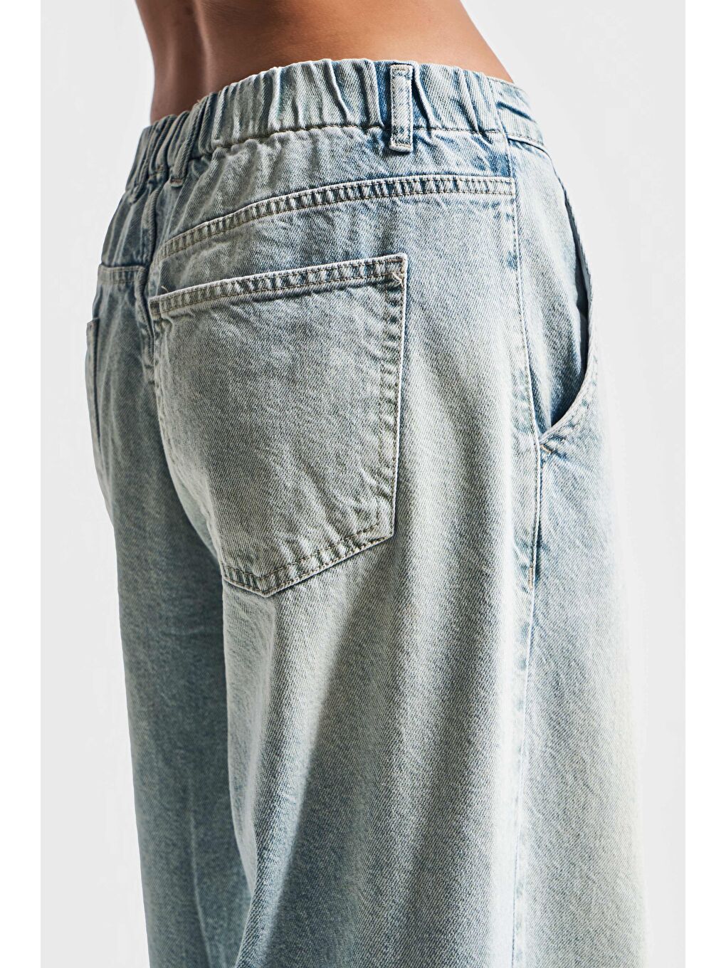 Mavi Kadın Tint Jean Rengi Skater Balon Fit Orta Bel Denim-4