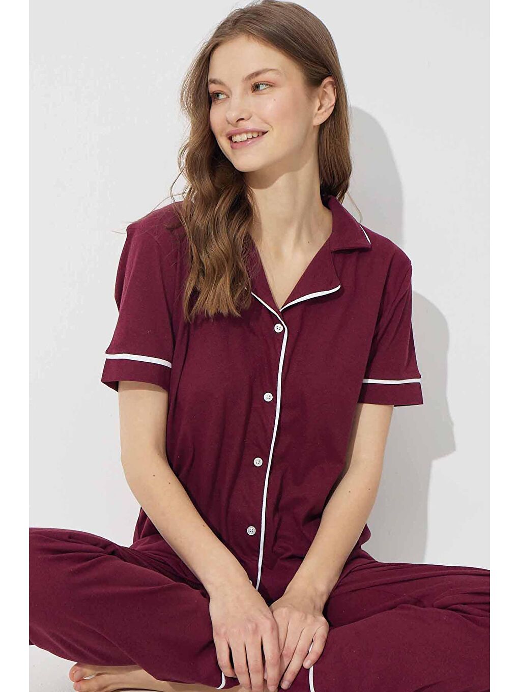 Mor Kısa Kollu Pamuklu Düğmeli Biyeli Pijama Takım