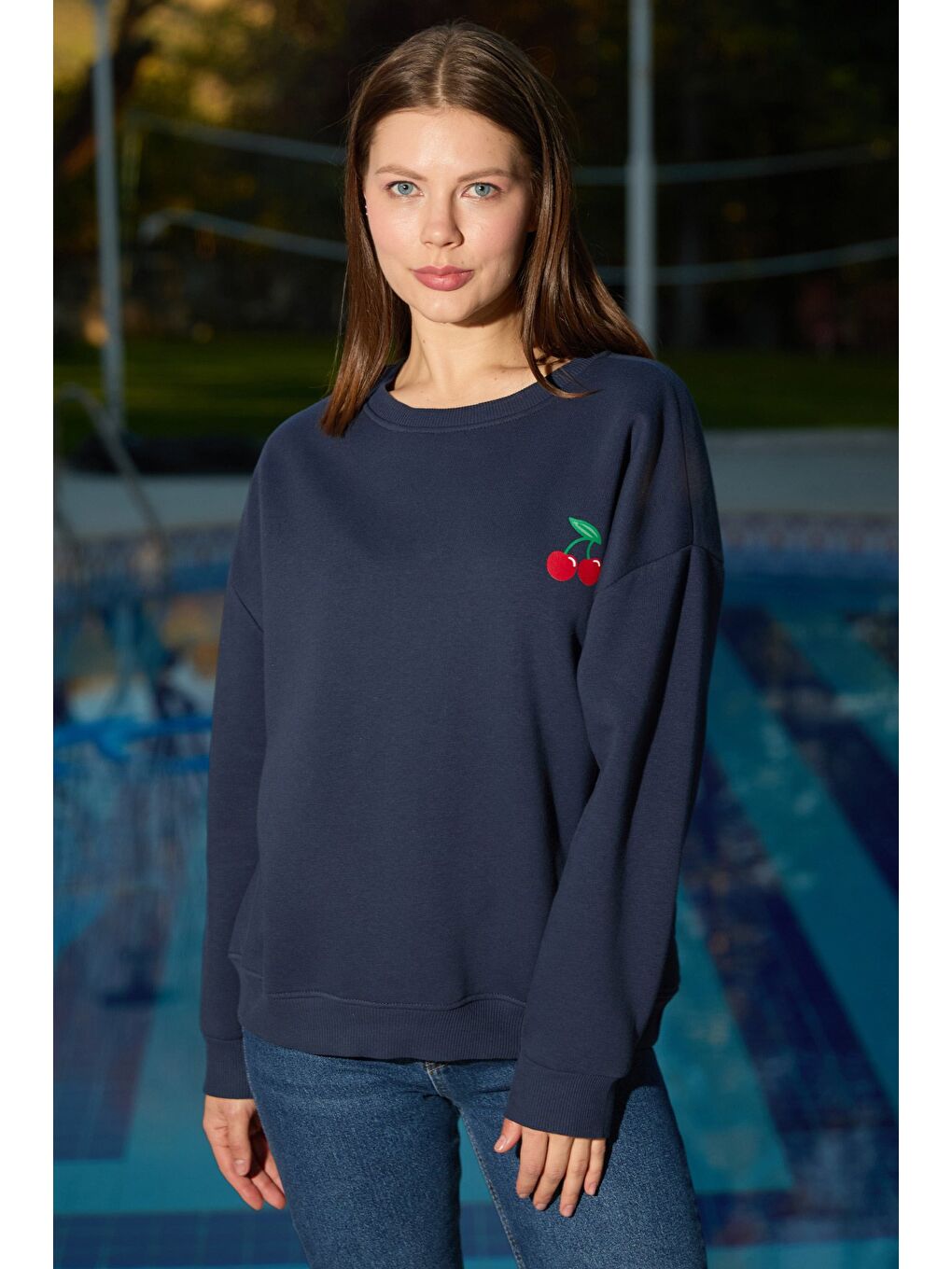 Lacivert 3 İplik Kiraz Baskılı Oversize Sweatshirt-4