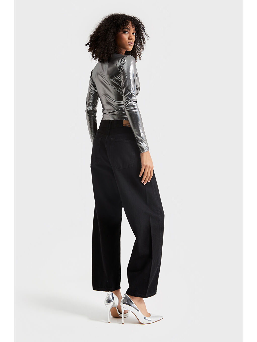 Kadın Siyah Renk Venüs Carrot Fit Rahat Kalıp Yüksek Bel Denim-2