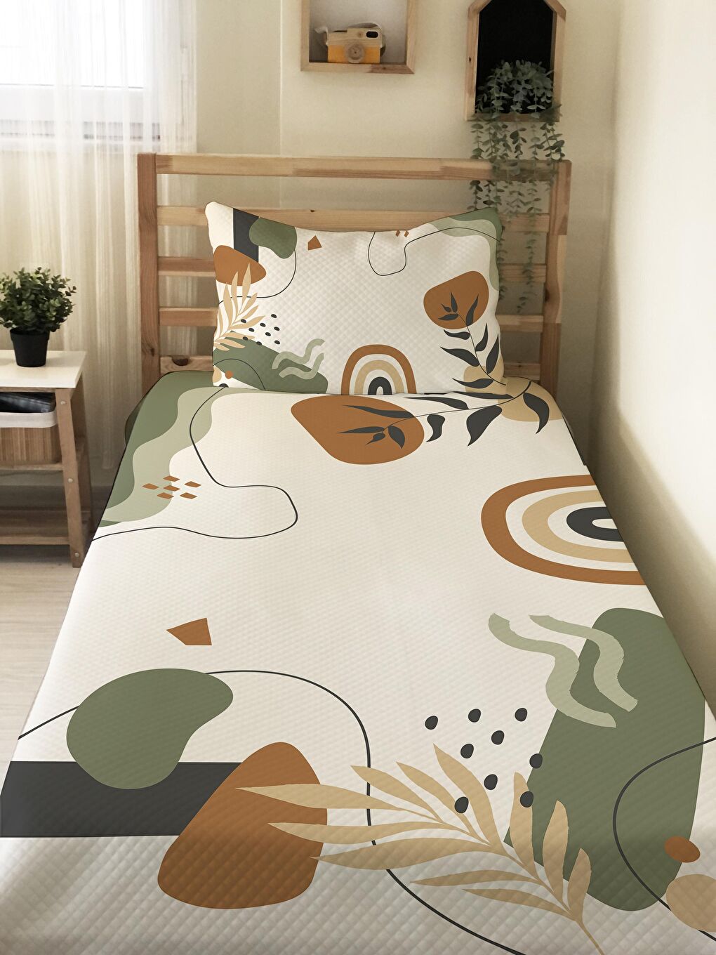 Karışık Soyut Desen Tek Kişilik Çocuk Pike Takımı 160x220 cm