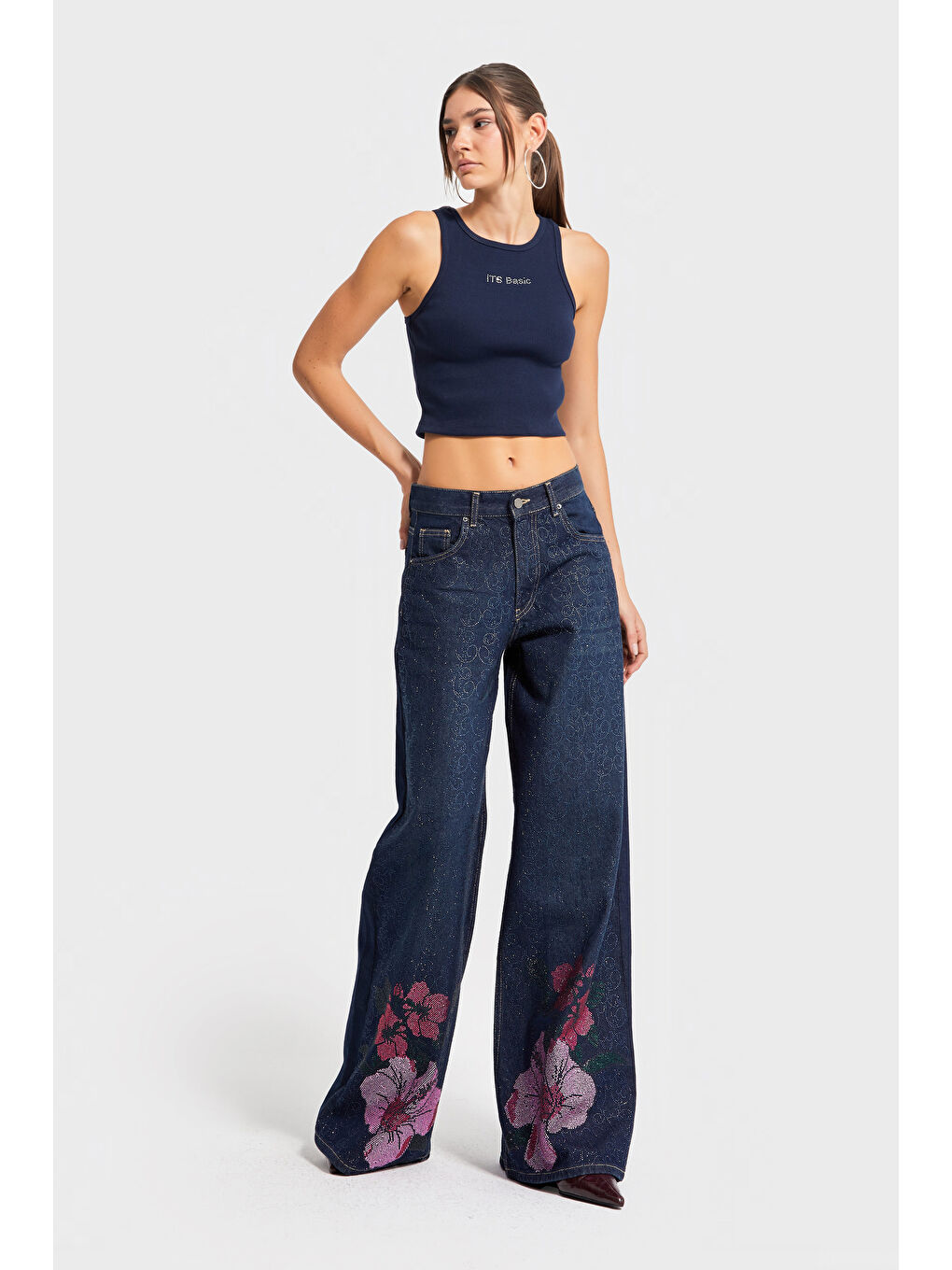 Kadın Koyu Mavi Renk T-2w5-128 Parlak Taş Gül Detaylı Özel Tasarım İç Boy 80cm Denim Jean-3