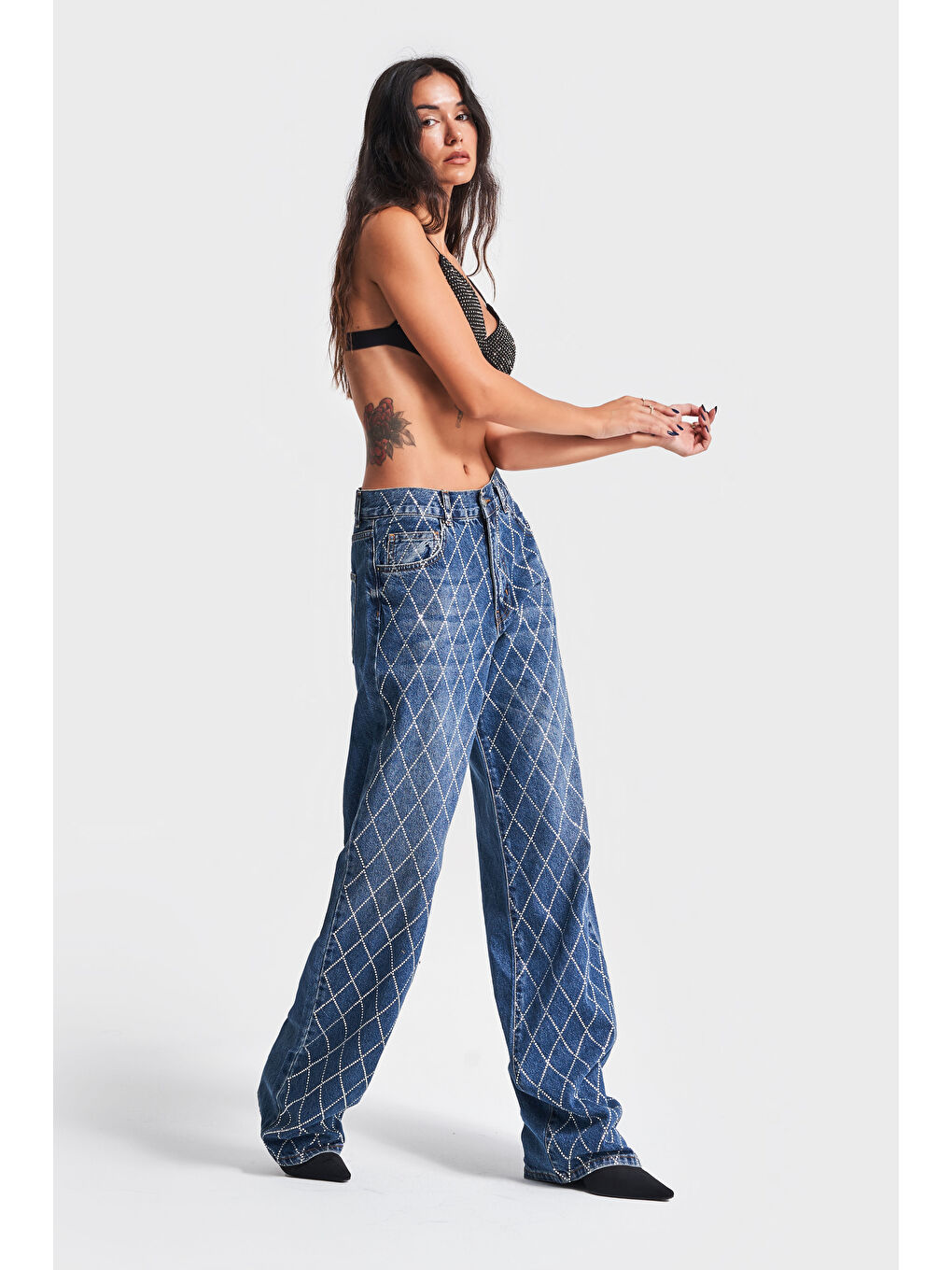 Kadın Koyu Mavi Renk Rita Loose Fit Önü Parlak Taşlı Tasarım Denim-1