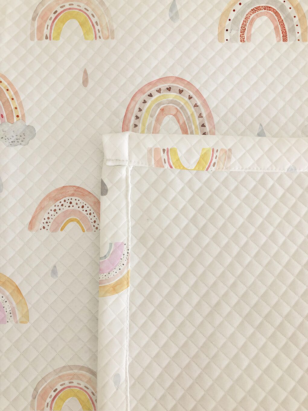 Karışık Desen Tek Kişilik Çocuk Pike Takımı 160x220 cm-2