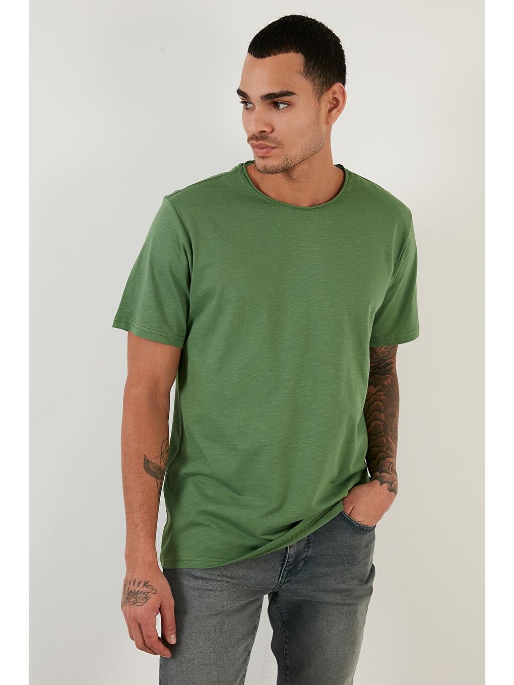 Yeşil Bisiklet Yaka %100 Pamuk Slim Fit Basic Tişört 59020001-2