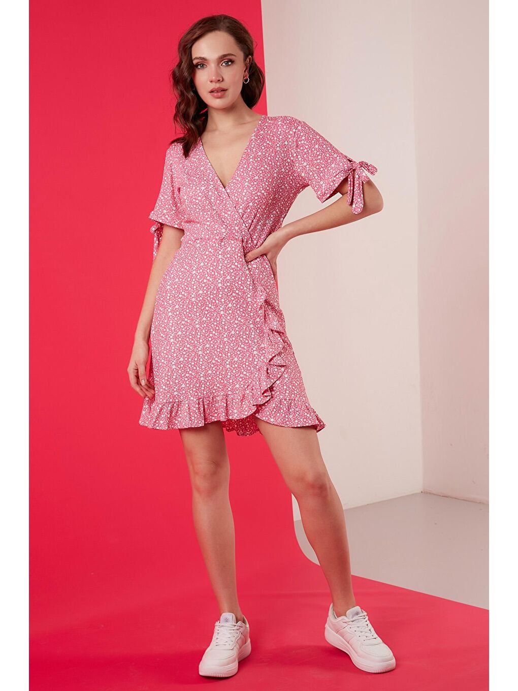 Fuşya Dar Kesim Kruvaze Yaka Fırfır Detaylı Mini Elbise 5863719-1
