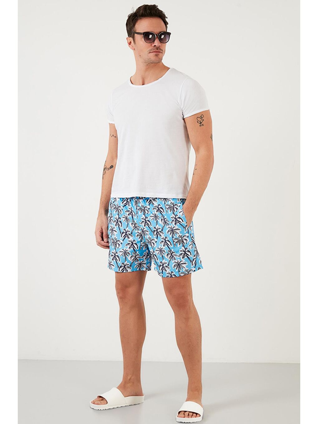 Turkuaz Desenli Deniz Şortu Belden Bağlamalı Cepli Mayo Short 3800579-3