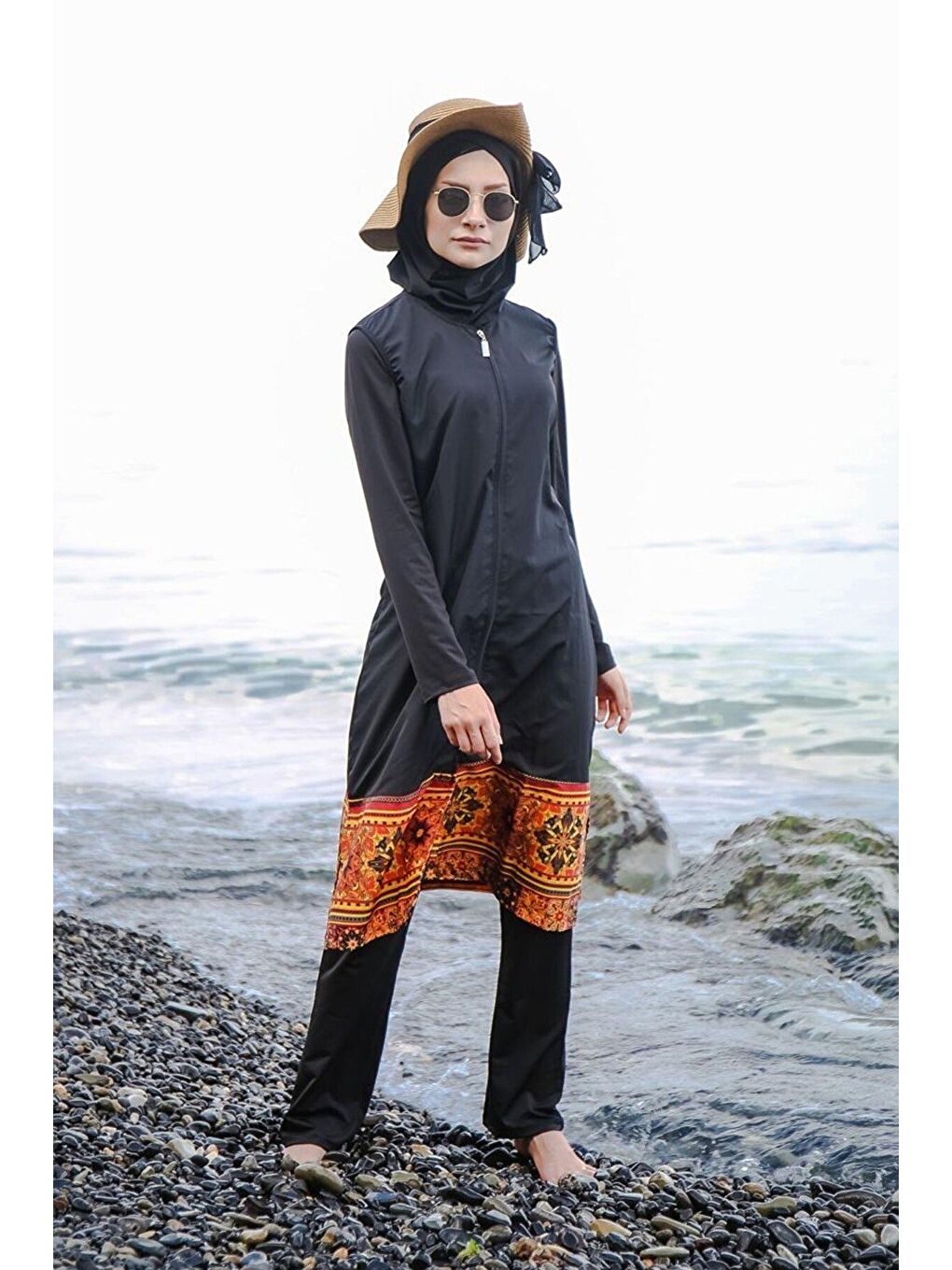 4’lü Paraşüt Siyah Etek Ucu Desenli Fermuarlı Tam Kapalı Tesettür Mayo 1982