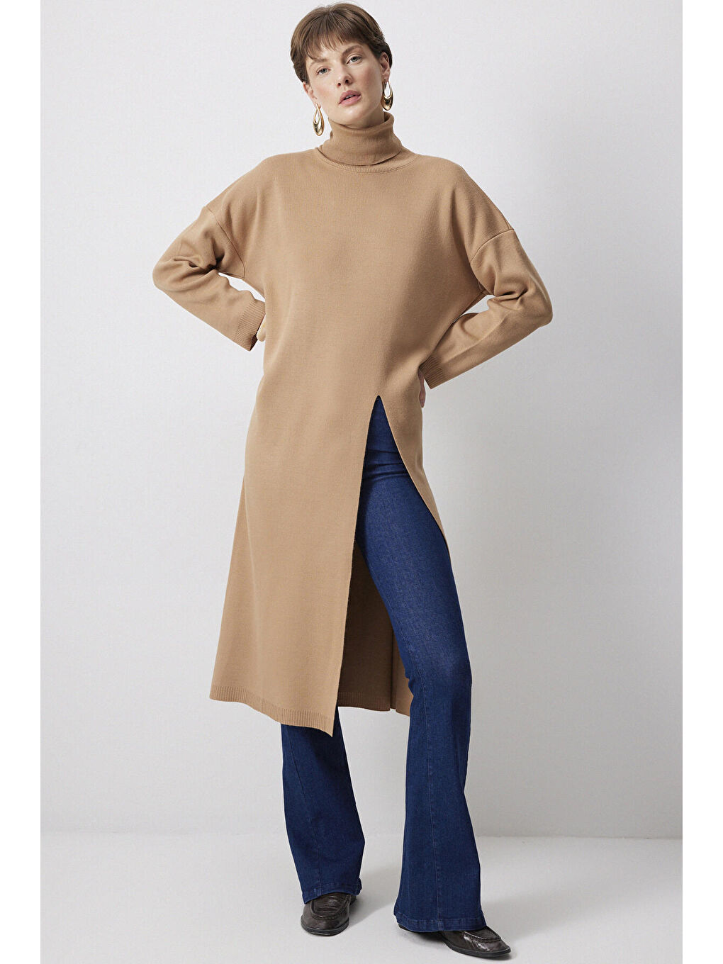 Kahverengi Önü Yırtmaçlı Triko Tunik-1