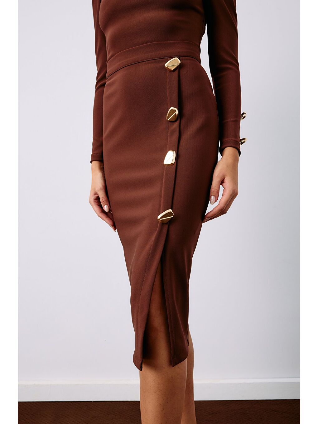 Kahverengi Düğme Detaylı Kalem Etek - Kahve-4