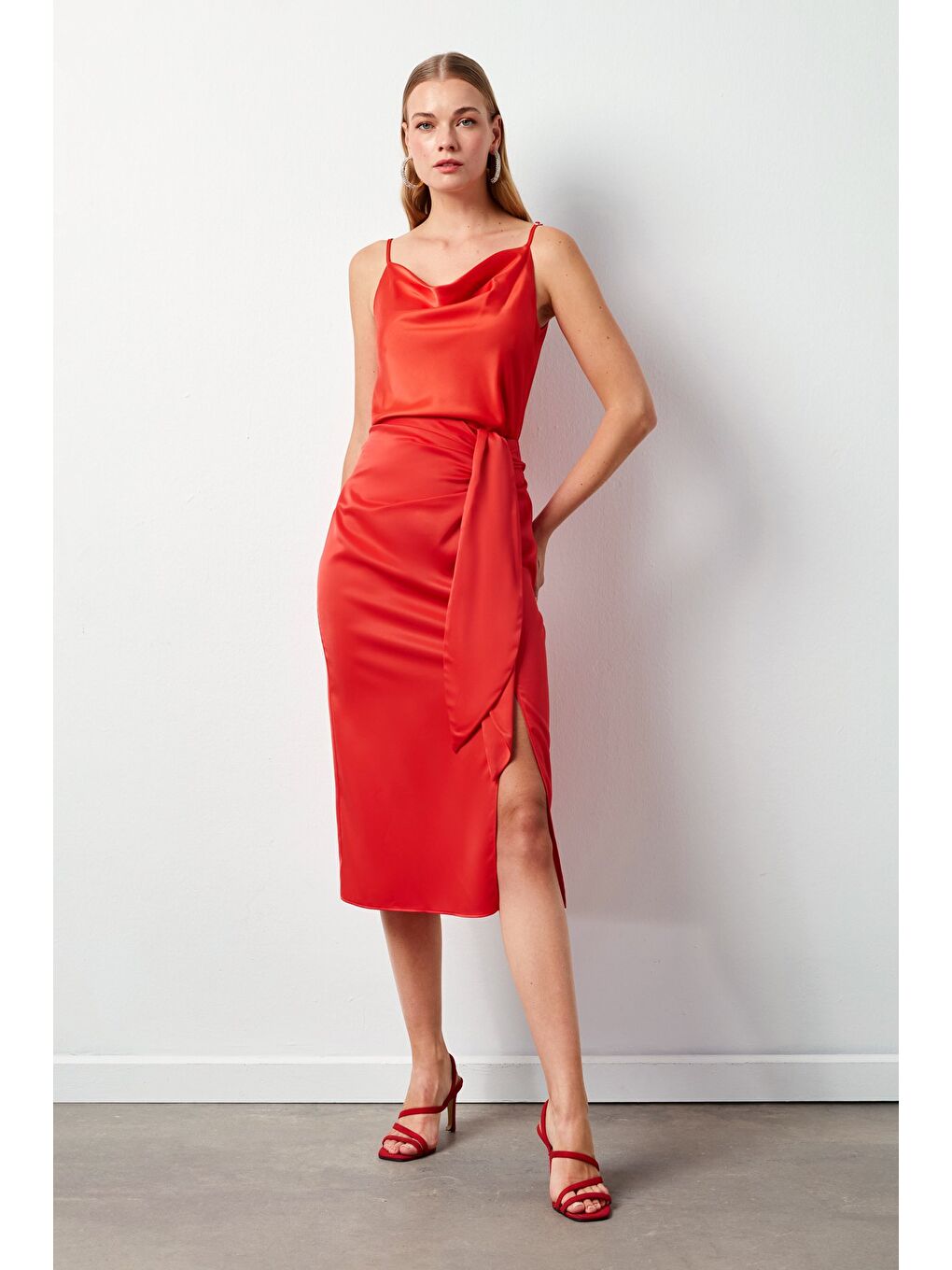 Bağlamalı Saten Etek - Mercan-2