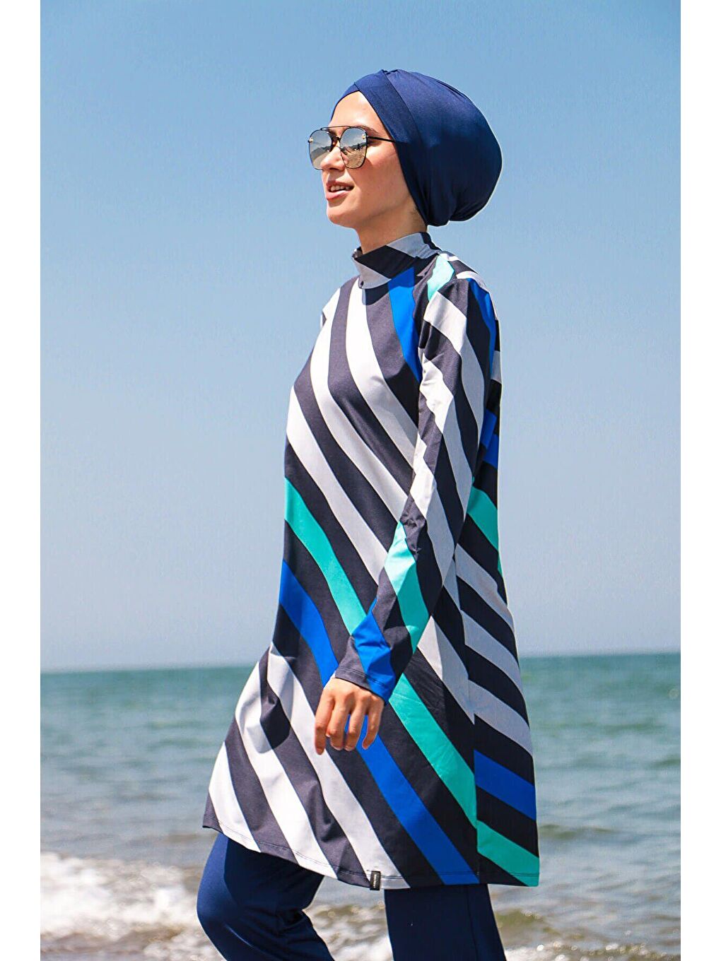 Lacivert Çizgili Tam Kapalı Tesettür Mayo 1953-1