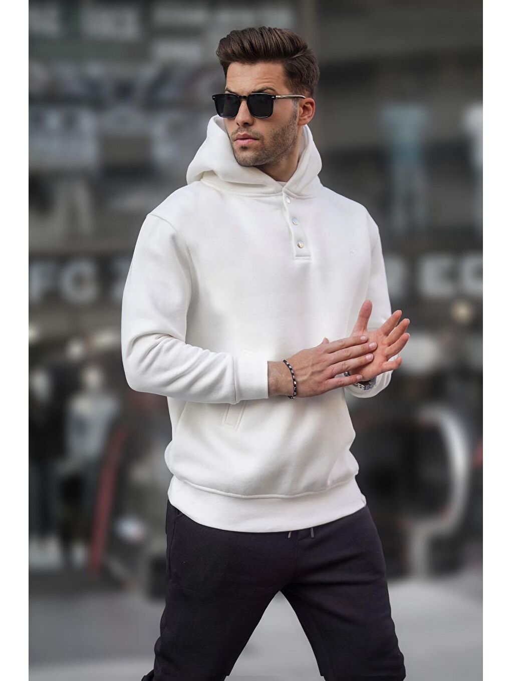 Madmext Ekru Kapüşonlu Düğme Detaylı Sweatshirt 6150 - 1