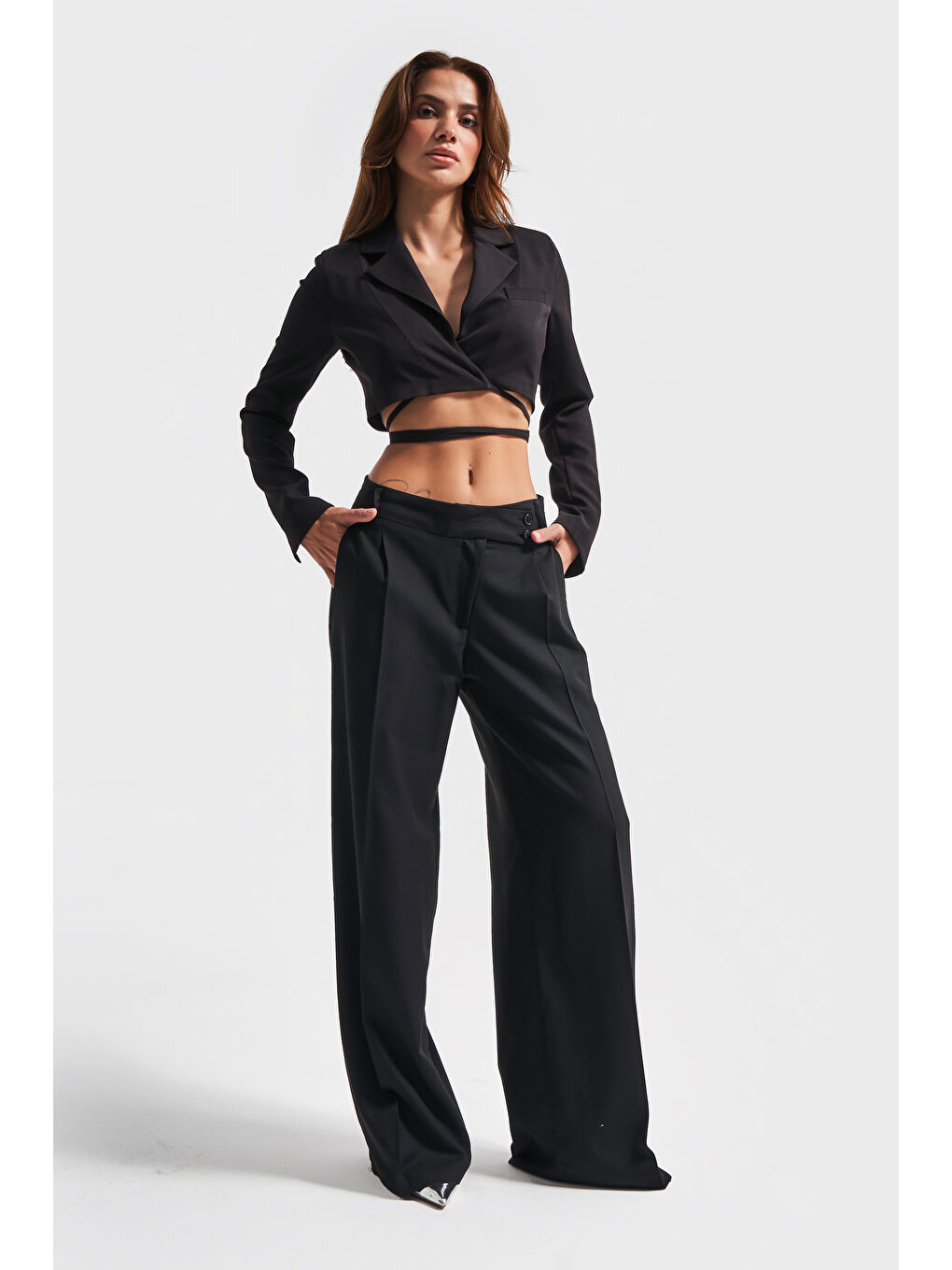 Kadın Siyah Renk Neptun Kemer Detaylı Palazzo Fit Pileli Pantolon-1