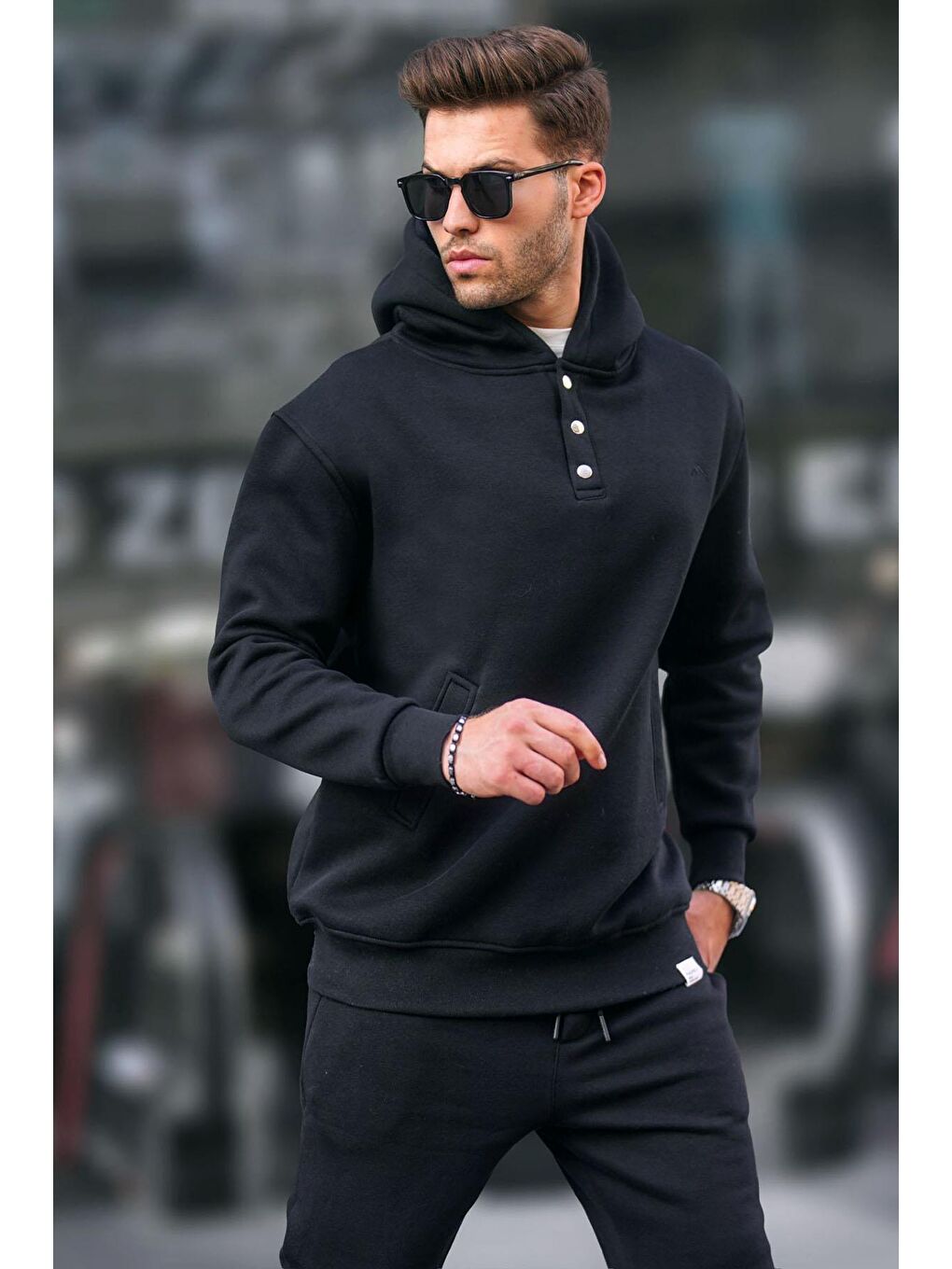 Madmext Siyah Kapüşonlu Düğme Detaylı Sweatshirt 6150