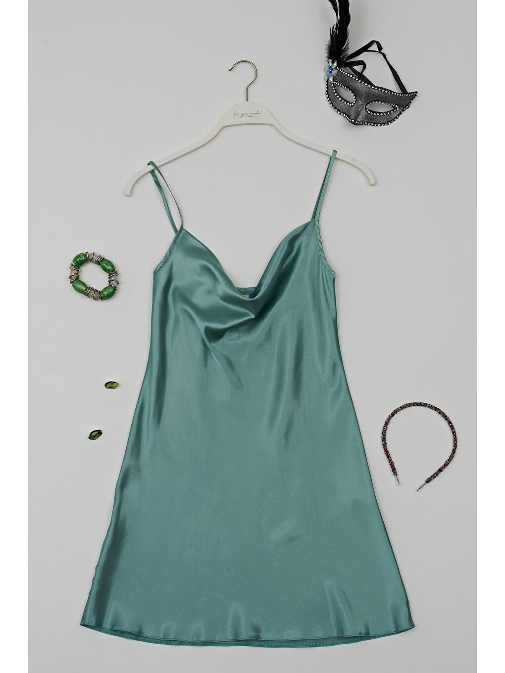 Degaje Yaka Su Yeşili Saten Gecelik