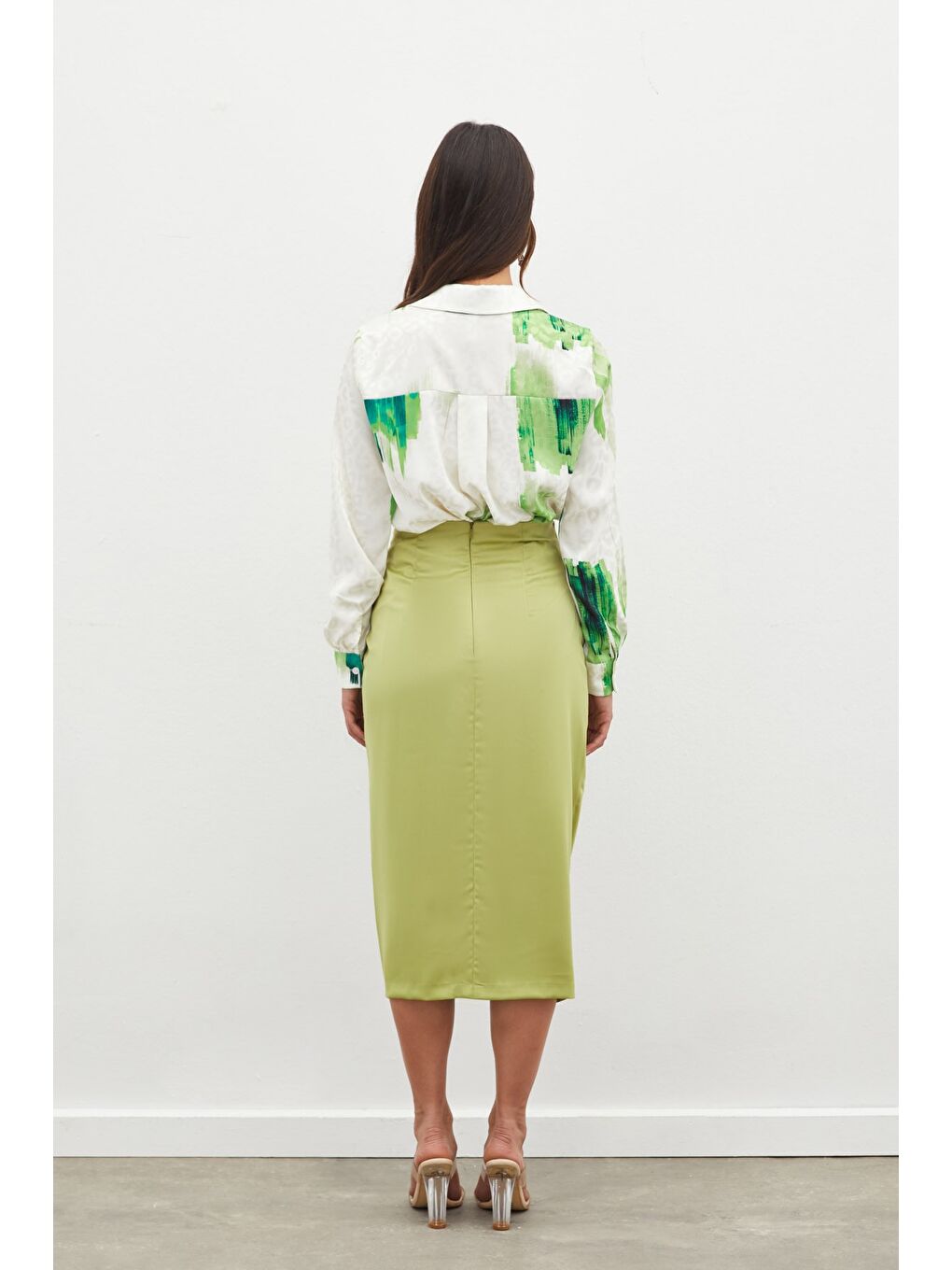 Büzgü Detaylı Saten Etek - Yağ Yeşili-6