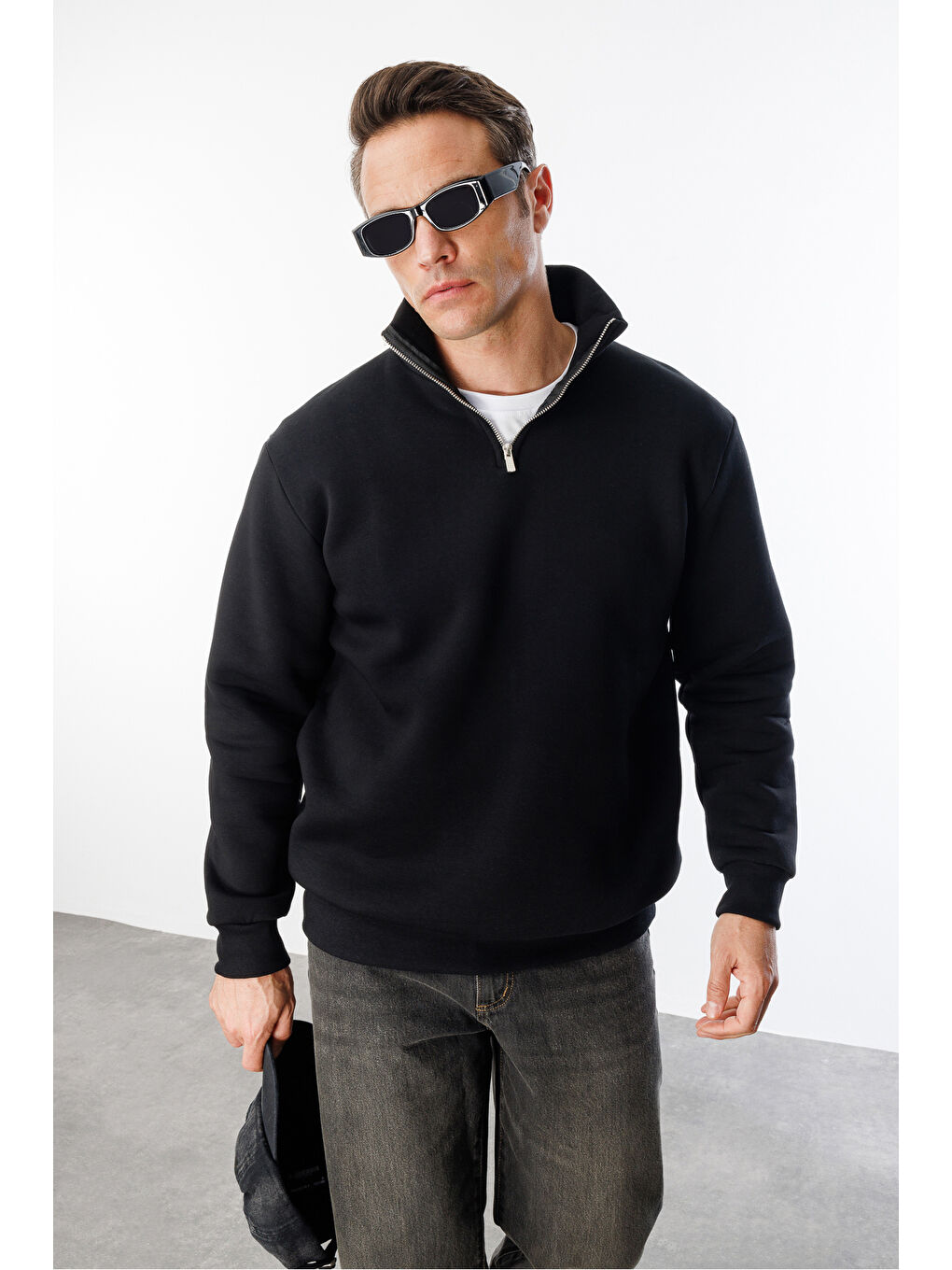 Siyah Kalın Yarım Fermuarlı Dik Yaka Unisex Sweatshirt-2