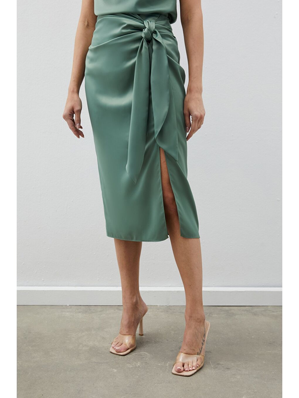 Bağlamalı Saten Etek - Haki-4