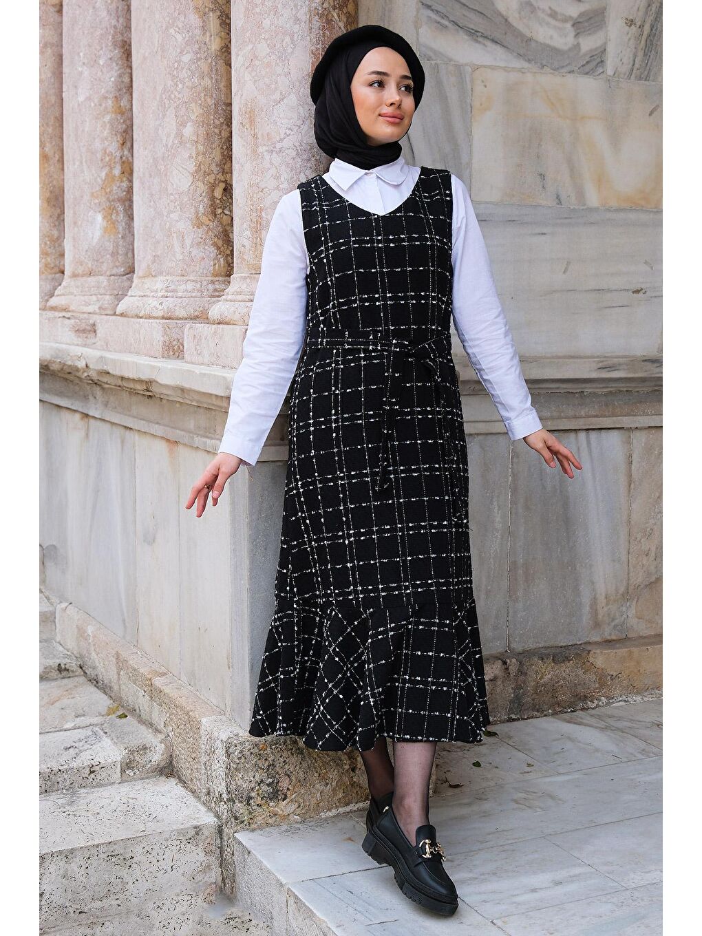 Eteği Fırfırlı Kuşaklı Tüvit Jile Siyah-2