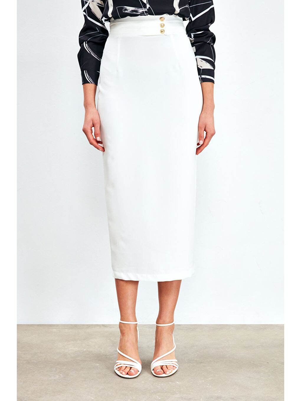 Düğme Detaylı Midi Etek - Ekru-2
