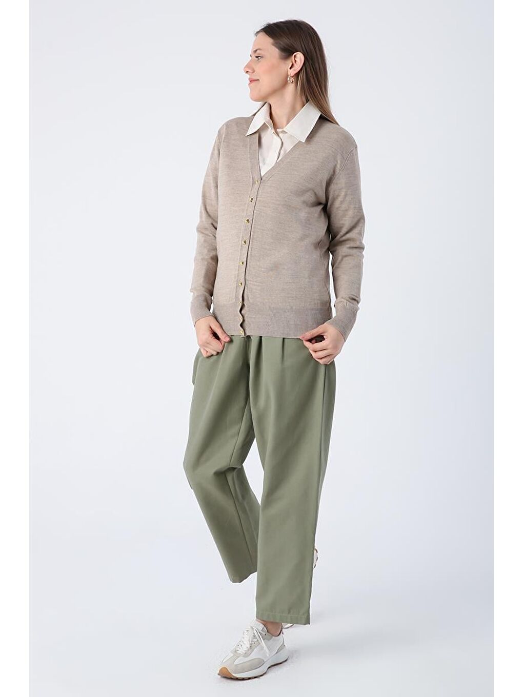 Bej-Kısa Triko Hırka-2