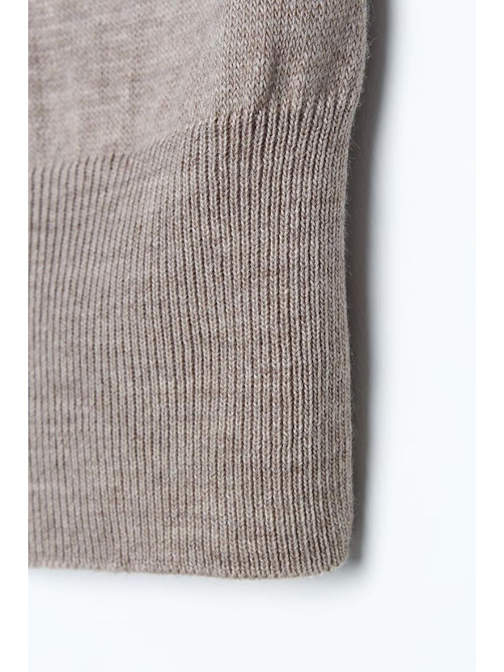 Bej-Kısa Triko Hırka-4