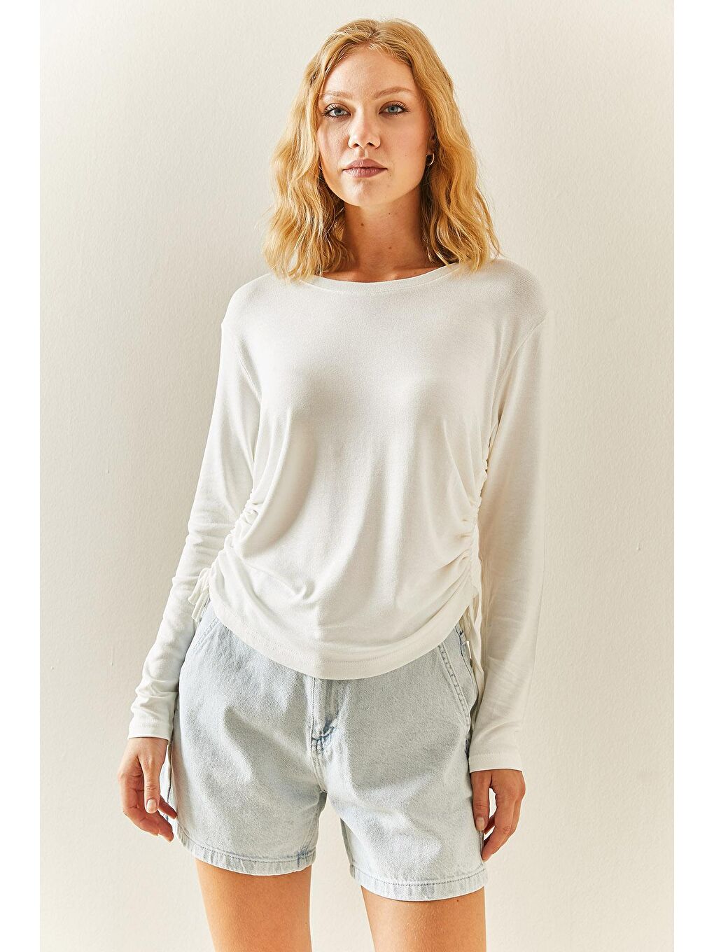 Beyaz Bisiklet Yaka Büzgülü Bluz 3YXK2-47540-01-4