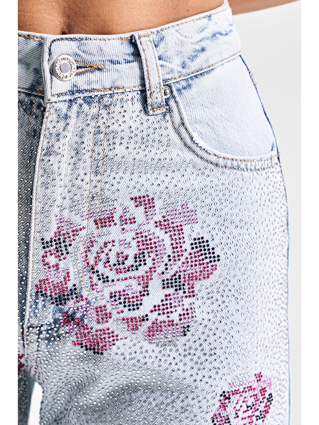 Mavi Kadın T.Kot Rengi 4s5-80 Straight Fit Parlak Taşlı Gül Detaylı %100 Pamuk Tasarım Denim Jean-1
