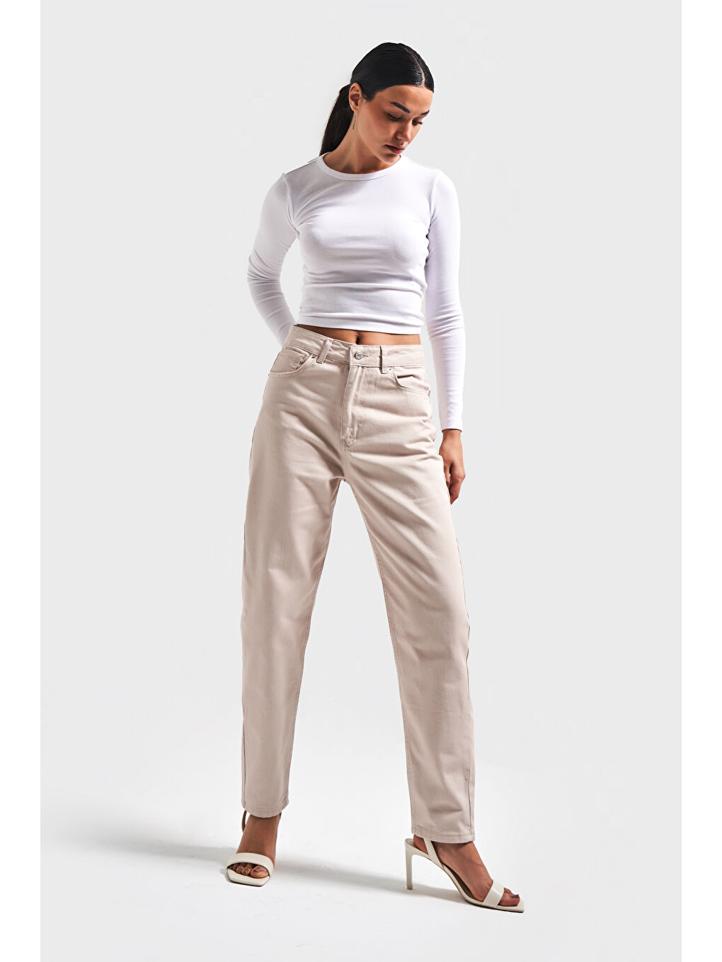 Yüksek Bel Bej Rengi Mom Jean