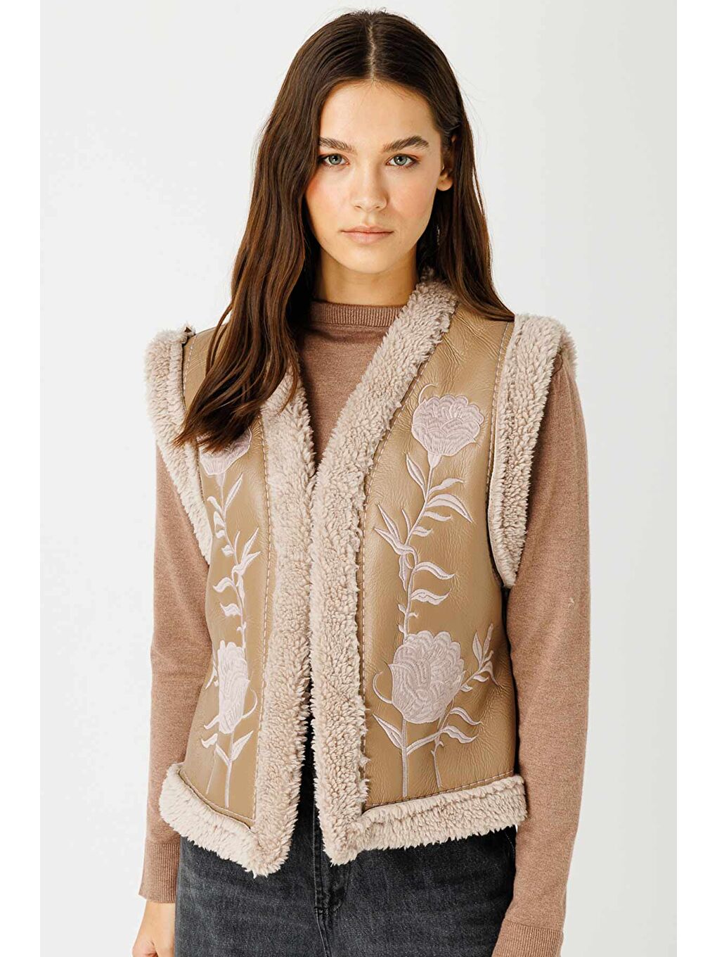 Kahverengi Nakış İşlemeli Sütlü Kahve Kovboy Yelek-4