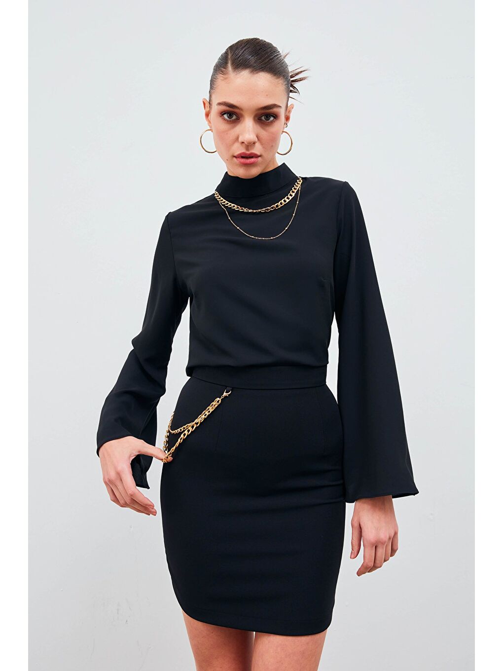 Zincir Aksesuarlı Mini Etek - Siyah-3