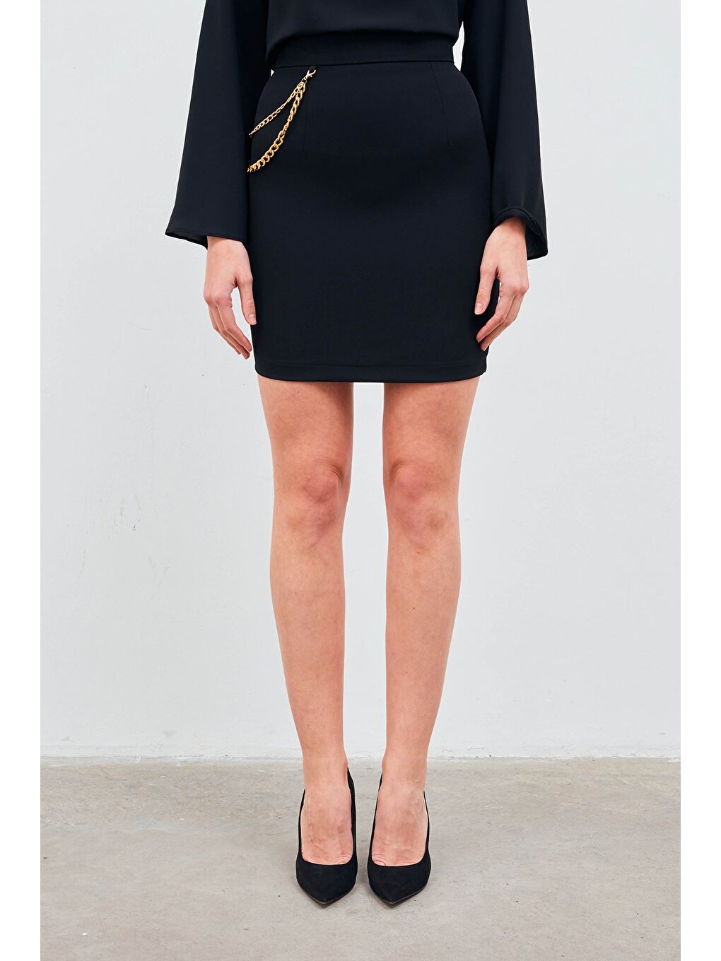 Zincir Aksesuarlı Mini Etek - Siyah-5