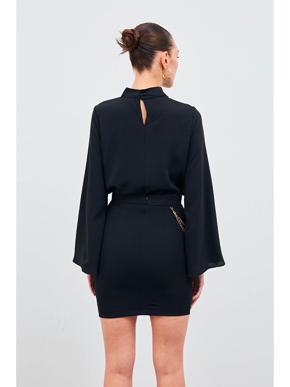 Zincir Aksesuarlı Mini Etek - Siyah-6