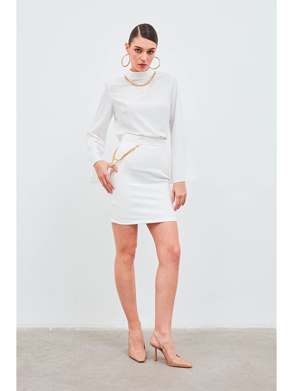 Zincir Aksesuarlı Mini Etek - Ekru-2