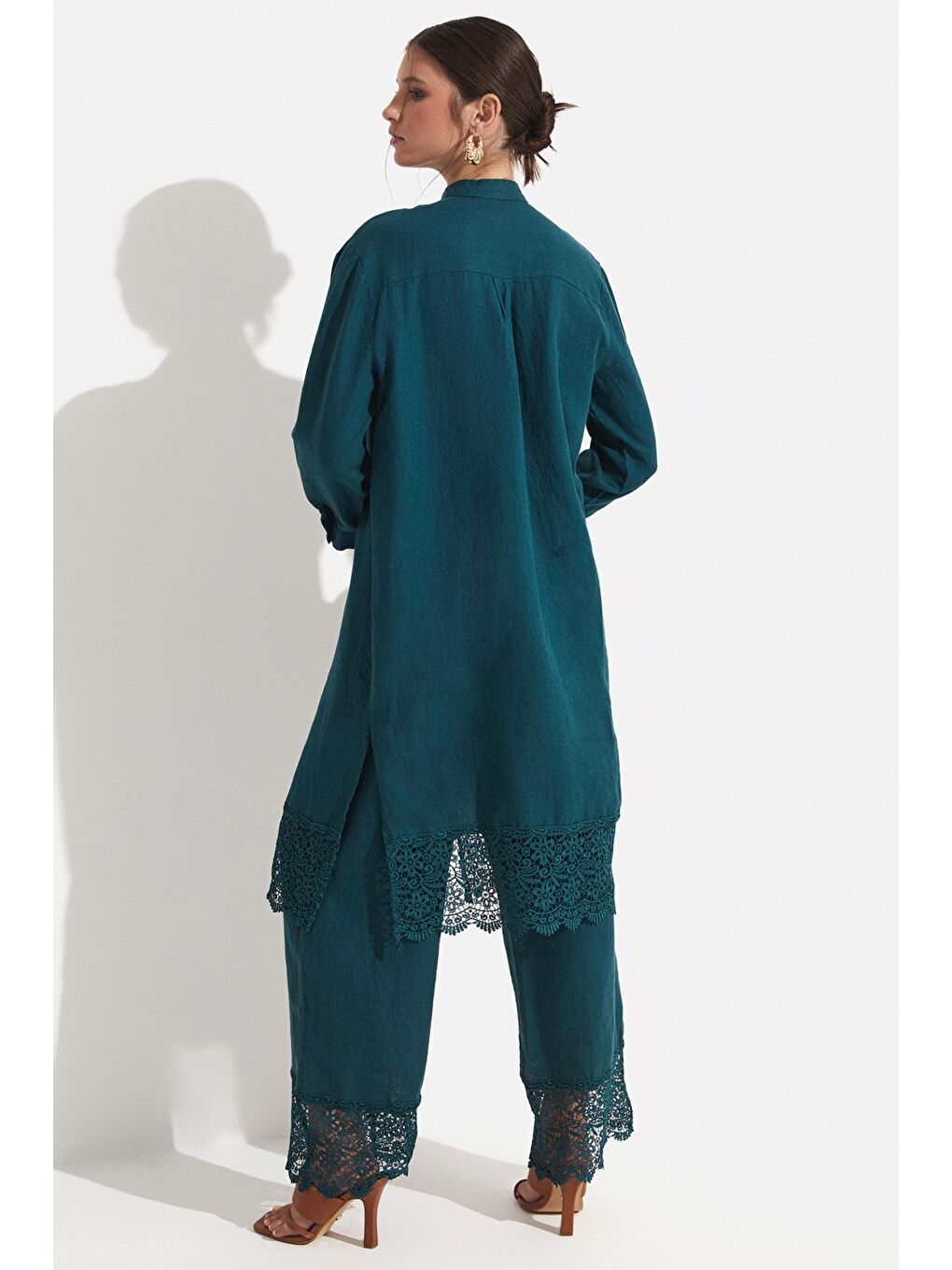 Petrol Kadın Exclusive %100 Keten Hakim Yaka Dantel Detaylı Mini Elbise-4