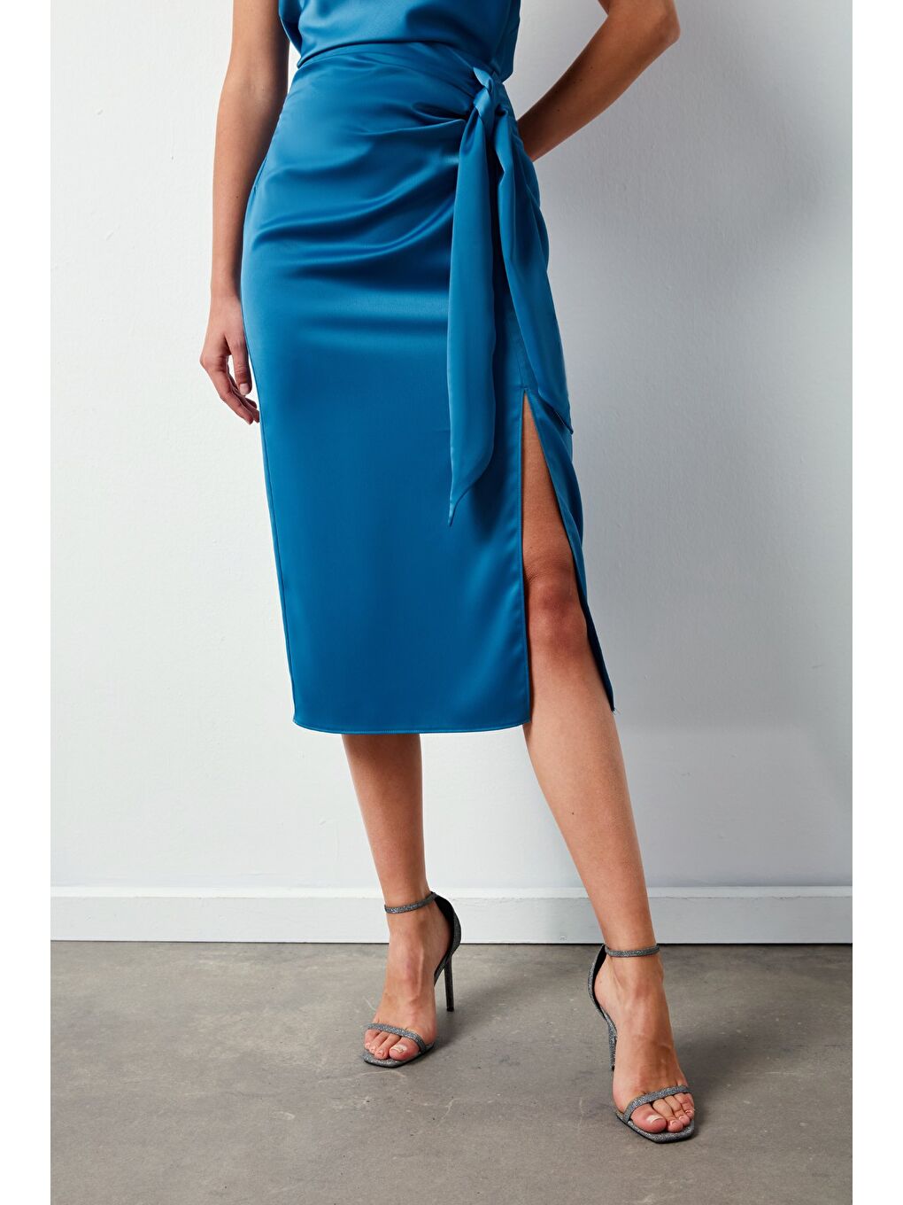 Bağlamalı Saten Etek - Sax Mavi-4