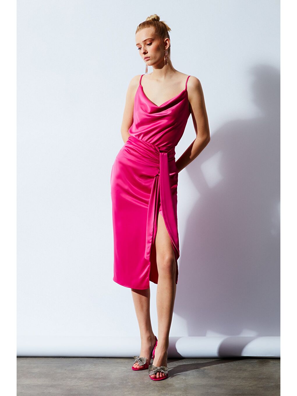 Bağlamalı Saten Etek - Fuşya