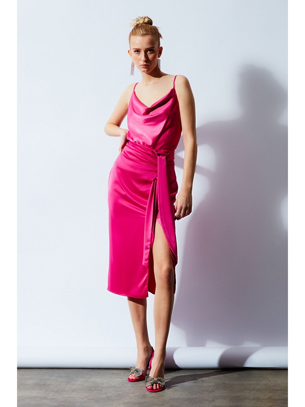 Bağlamalı Saten Etek - Fuşya-3