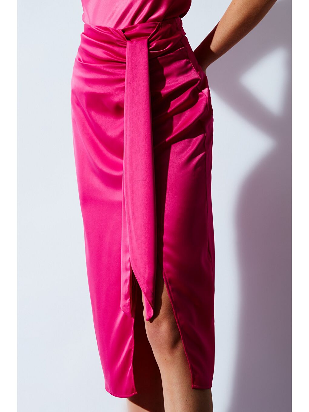 Bağlamalı Saten Etek - Fuşya-6