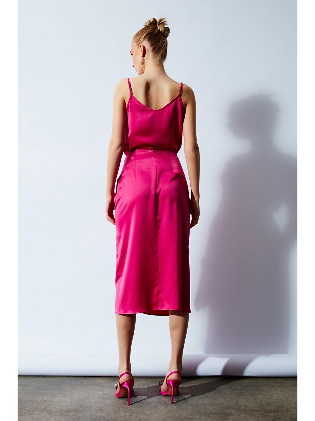 Bağlamalı Saten Etek - Fuşya-7