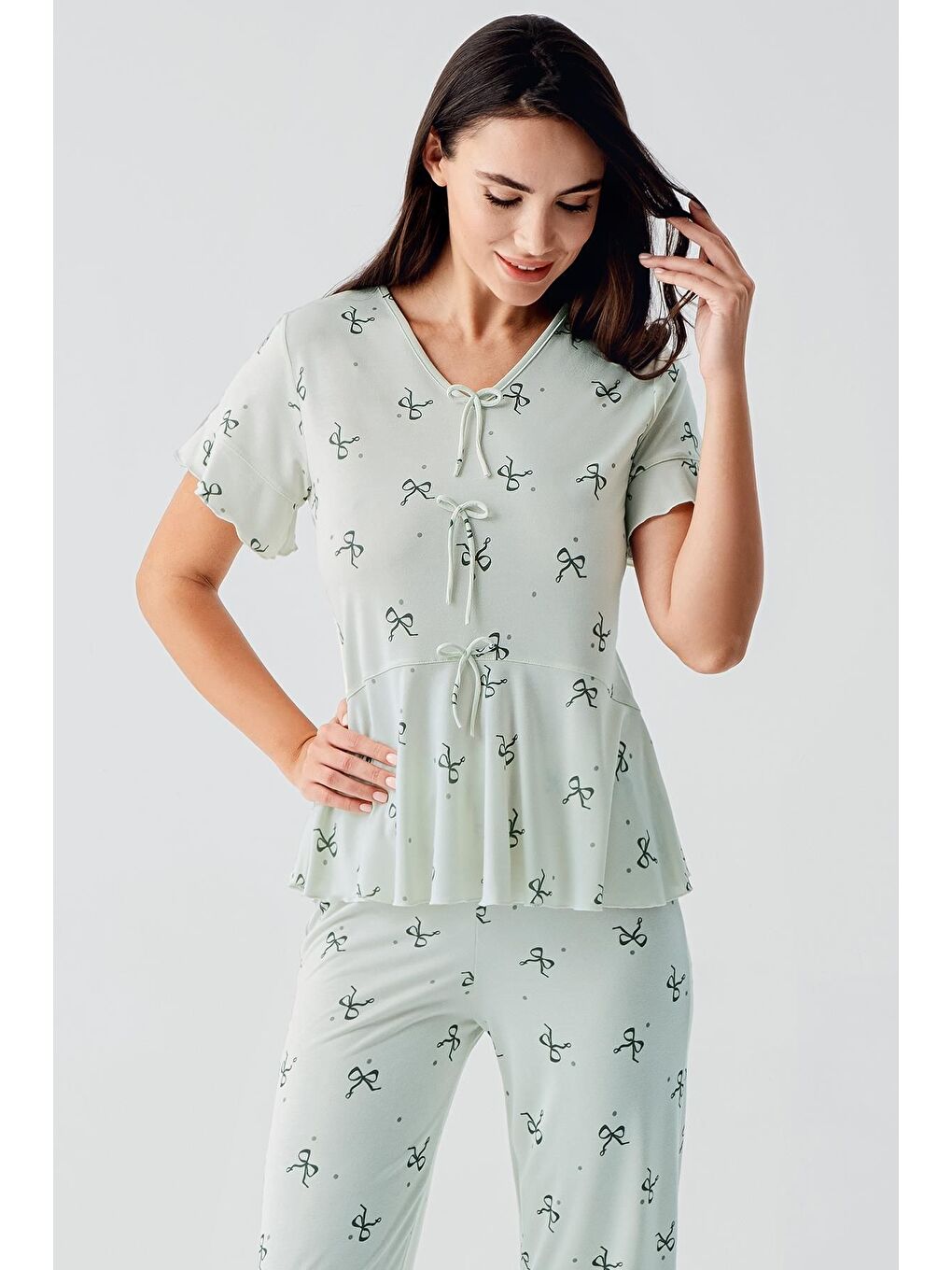 Yeşil Fiyonk Desenli Kısa Kollu Esnek Viskoz Pijama Takım 17206-1