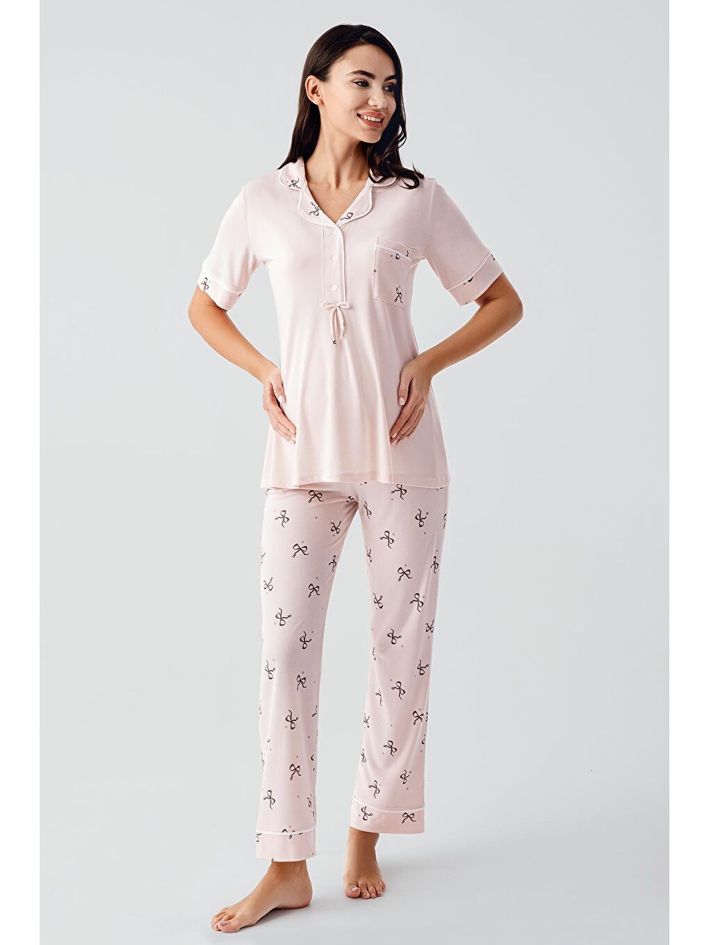 Pembe Fiyonk Desenli Düğmeli Kısa Kollu Esnek Viskoz Hamile Pijama Takım 17207