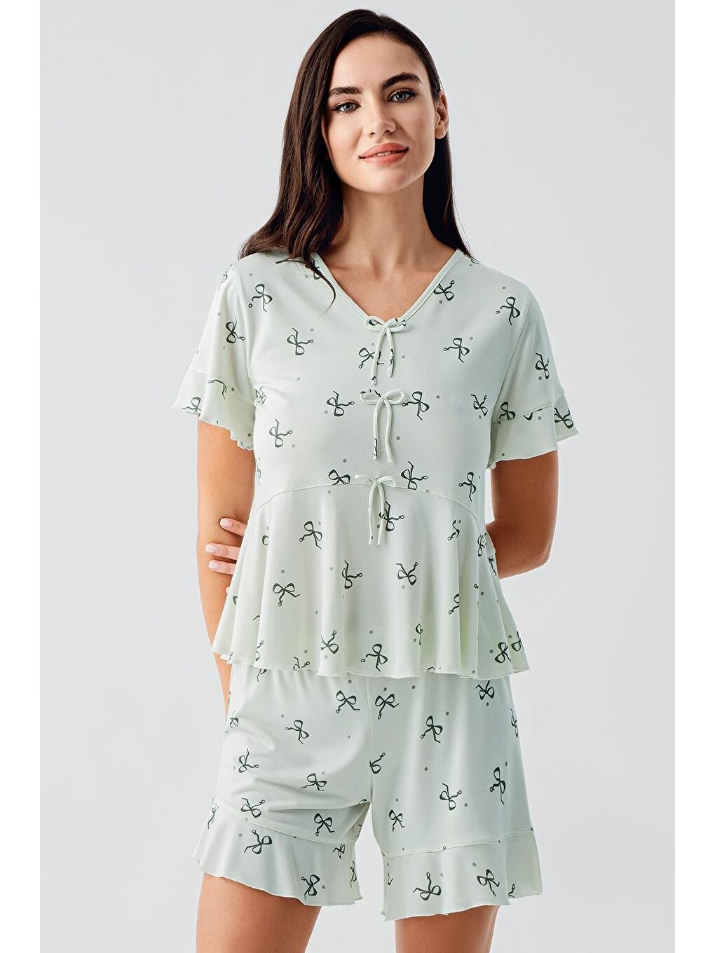 Yeşil Fiyonk Desenli Kısa Kollu Esnek Viskoz Şort Pijama Takım 17205-1