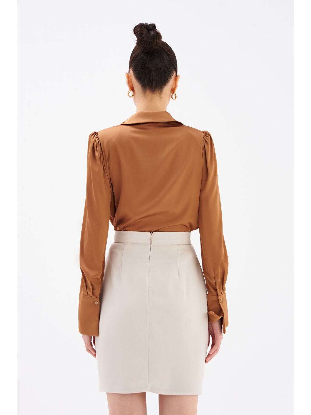 Bej Düğme Detaylı Saten Krep Etek - Taş-6