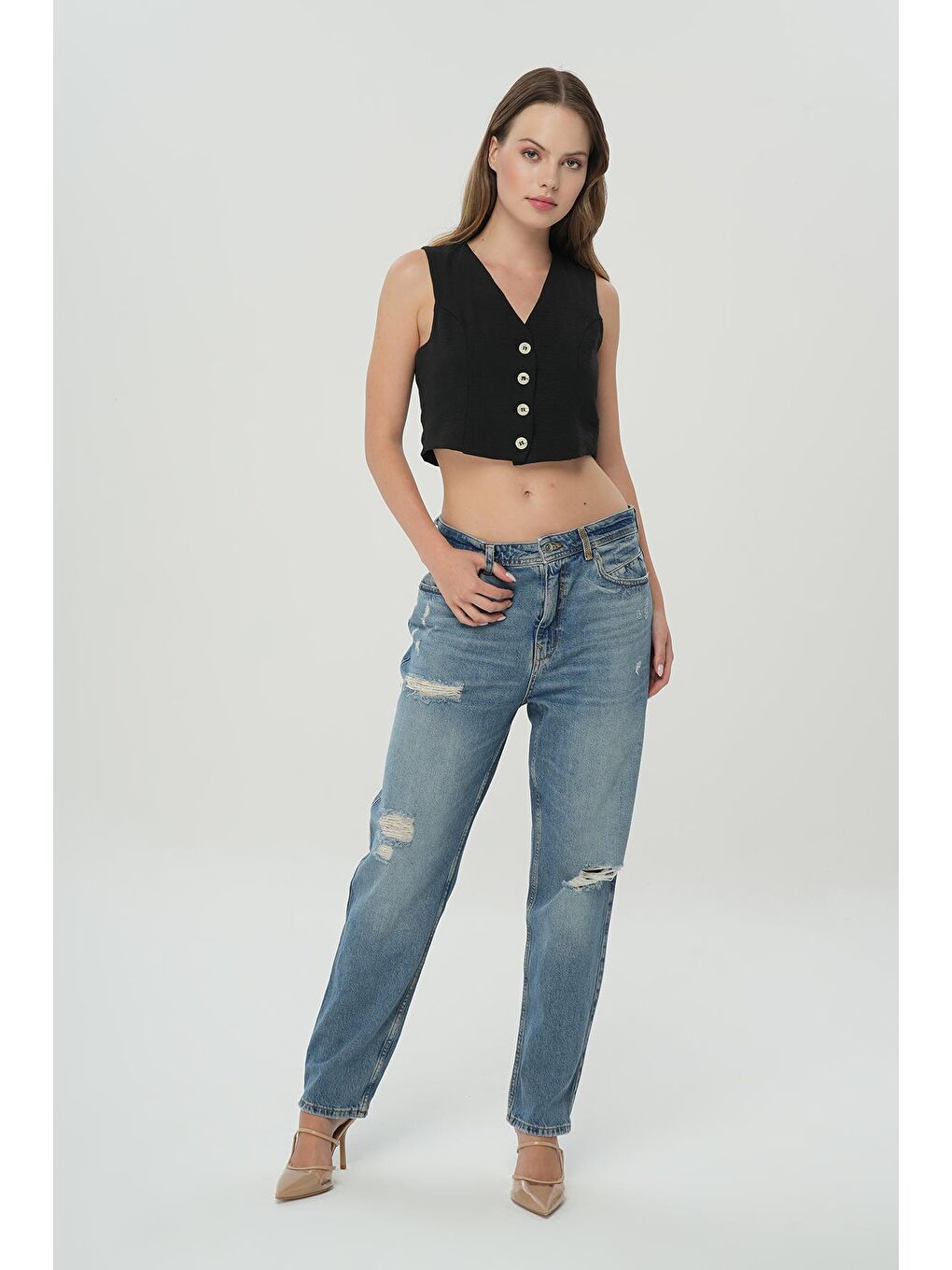 CROSS JEANS Mavi Ariana Açık Mavi Yıpratmalı Yüksek Bel Patı Fermuarlı Mom Jean Pantolon C 4525-140