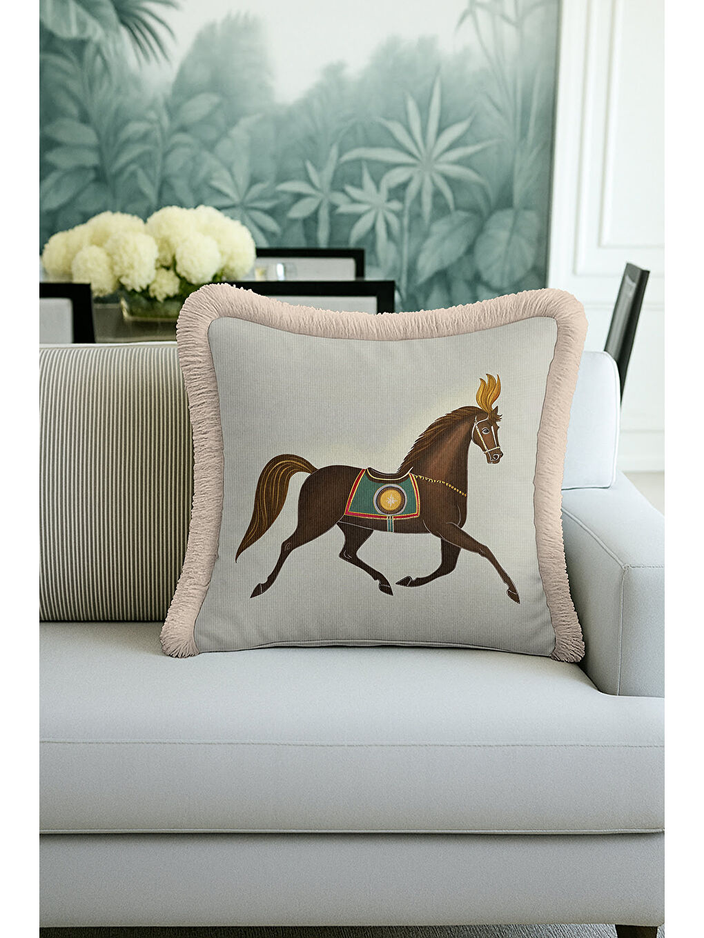 Karışık Zarif At Figürlü Saçaklı Yastık Kılıfı - Klasik Temalı Bej Kahverengi Püsküllü Kırlent Kılıfı-3
