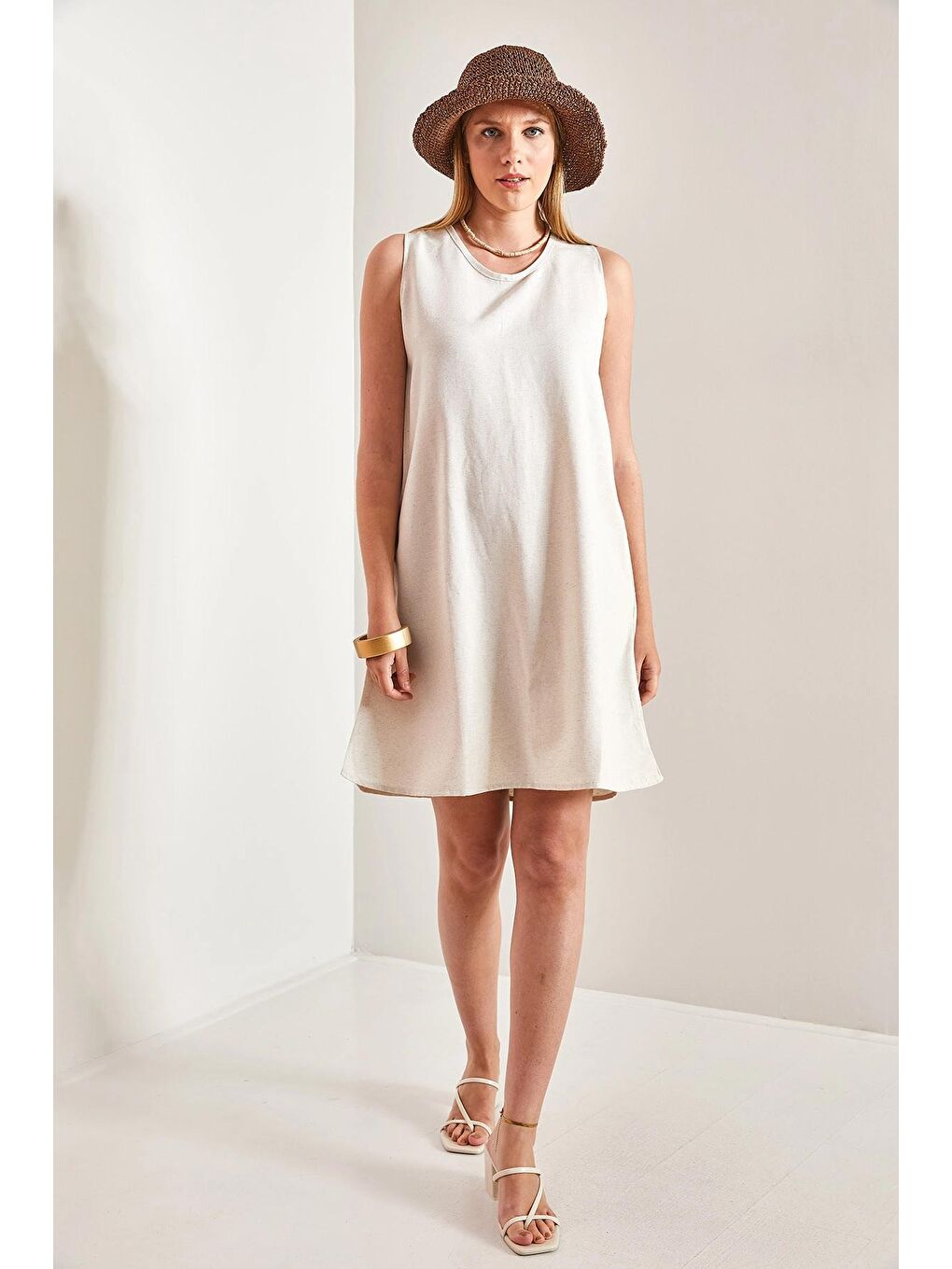 Bej Kadın Sırt Dekolteli Keten Elbise-3