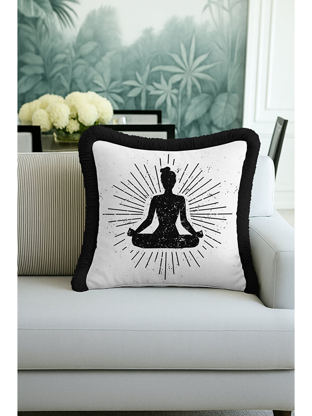 Karışık Meditatif Enerji Saçaklı Yastık Kılıfı - Yoga Temalı Modern Siyah Beyaz Püsküllü Kırlent Kılıfı