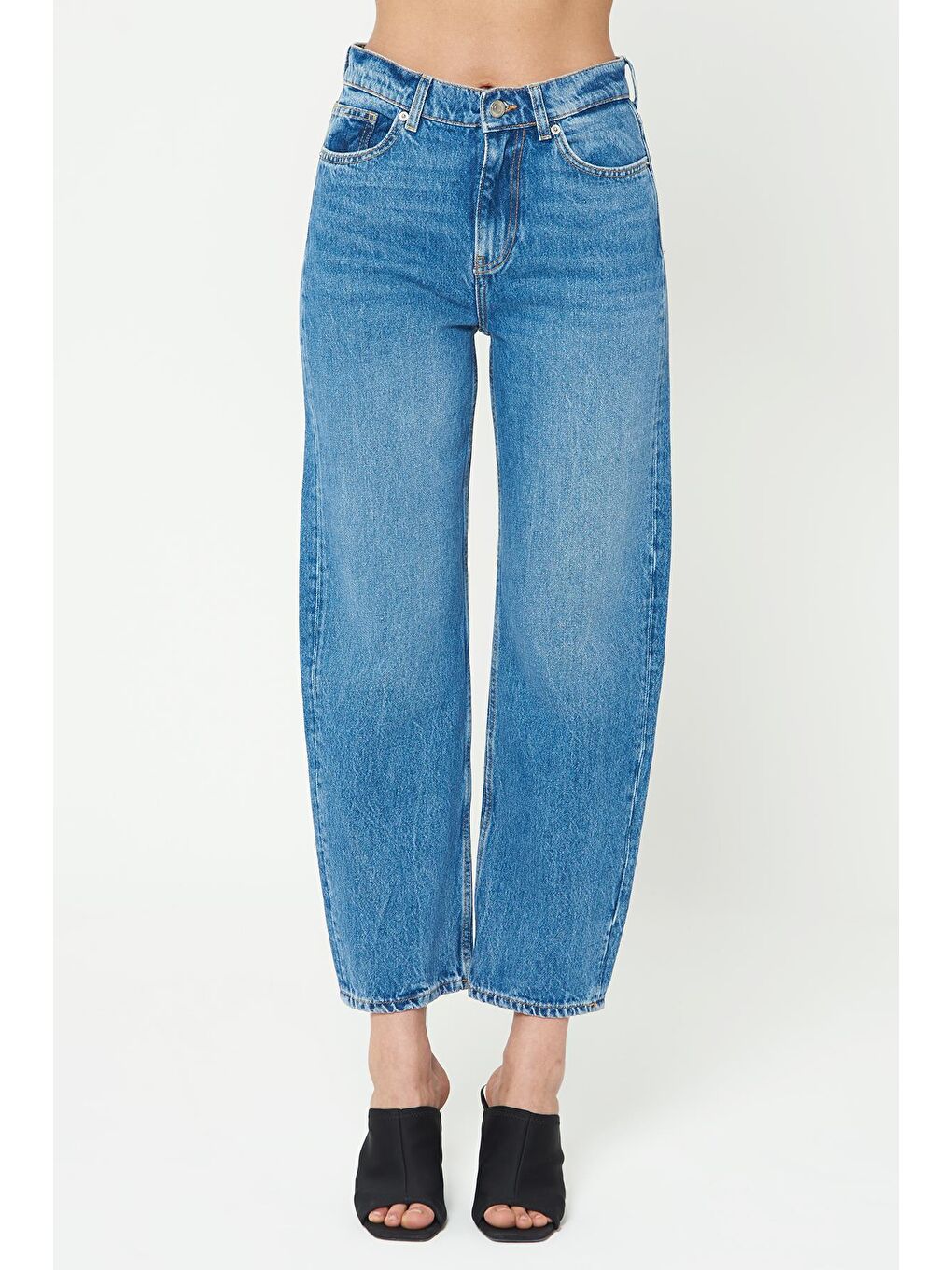 Orta Mavi Barrel Fit Yüksek Bel Fermuarlı Jean Pantolon C 4696-005-1